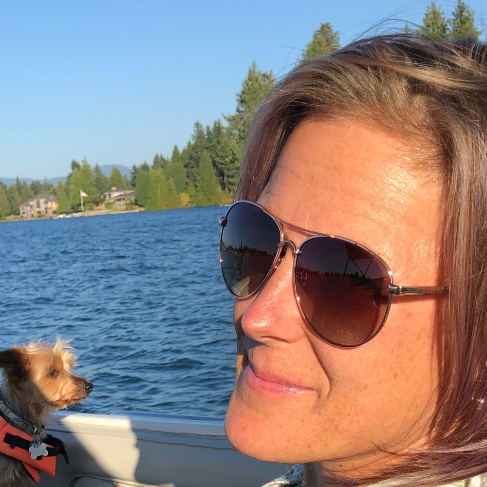 Meet your Posher, Kelly